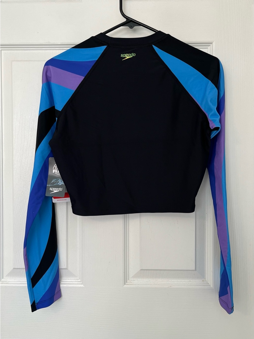Speedo Cropped Rash Guard (XS) - Picture 6 of 10